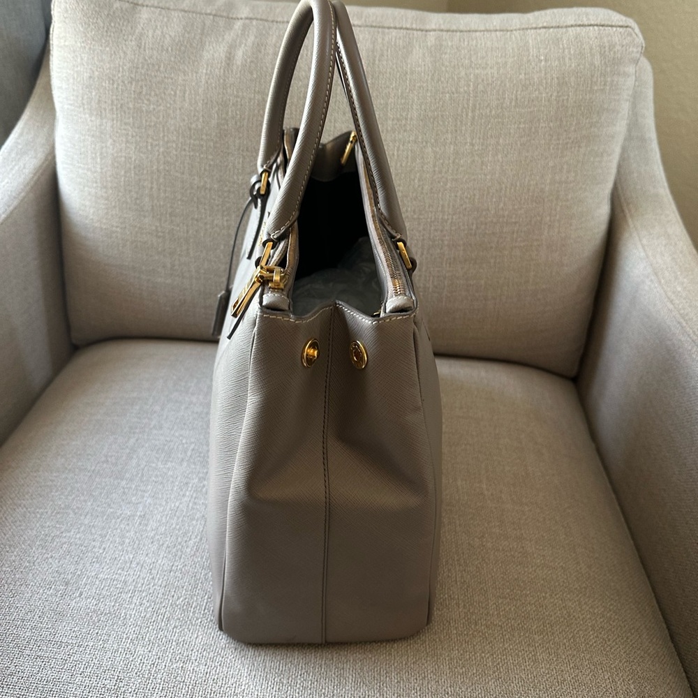 Prada Taupe Leather Handbag with Gold Accents - Picture 6 of 15
